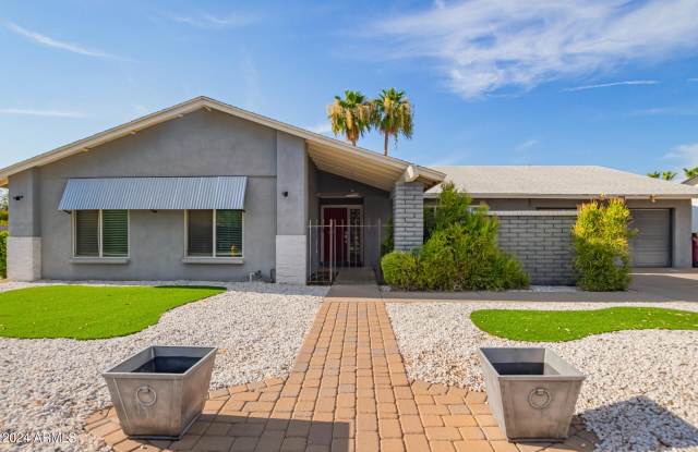 8902 E CHOLLA Street photos photos