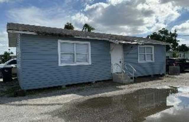 1419 26th Avenue West photos photos