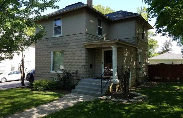 426 East 9th Street photos photos