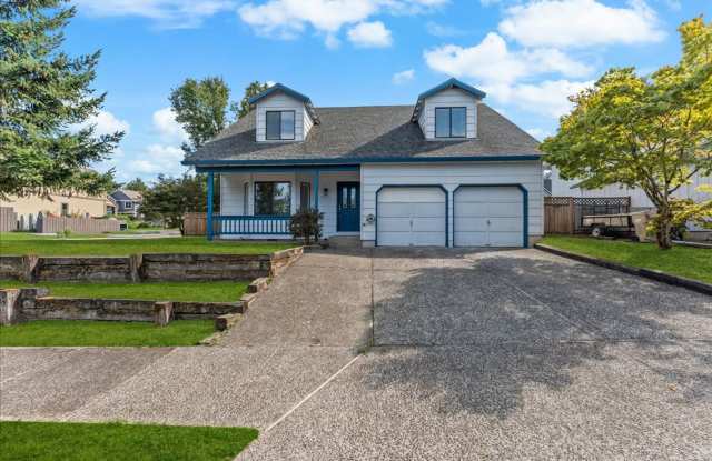 Beautifully Renovated 4-Bedroom, 2-Bath Home in Tualatin – Corner Lot, Fenced Yard, and Prime Location! photos photos