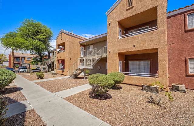 *2 WEEKS FREE RENT FOR QUALIFIED APPLICANTS WITH IMMEDIATE MOVE IN!!**HCVP CONSIDERED! *CUTE CONDO IN GATED COMMUNITY NEAR NELLIS AFB*HCVP CONSIDERED! Gallery 3