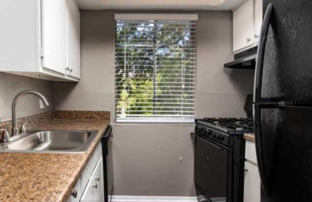 10394 Sahara Dr Gallery 1