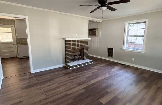 210 South Hazel Street Gallery 4