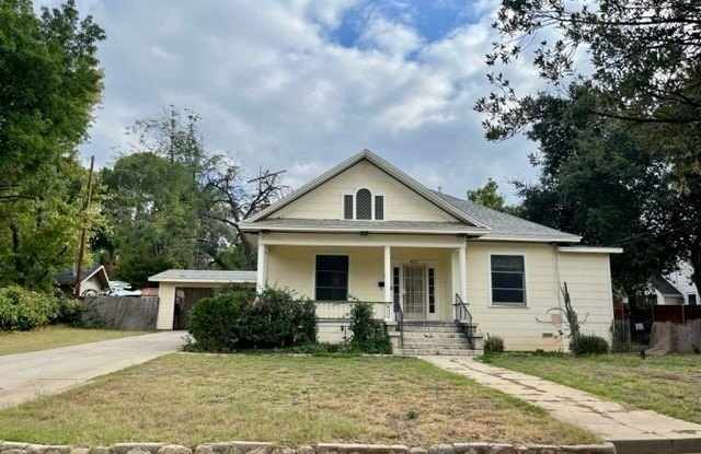 431 Chestnut Avenue - 431 Chestnut Avenue, Redlands, CA 92373