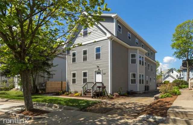 127 Russell St, Waltham MA 2 - 127 Russell Street, Waltham, MA 02453