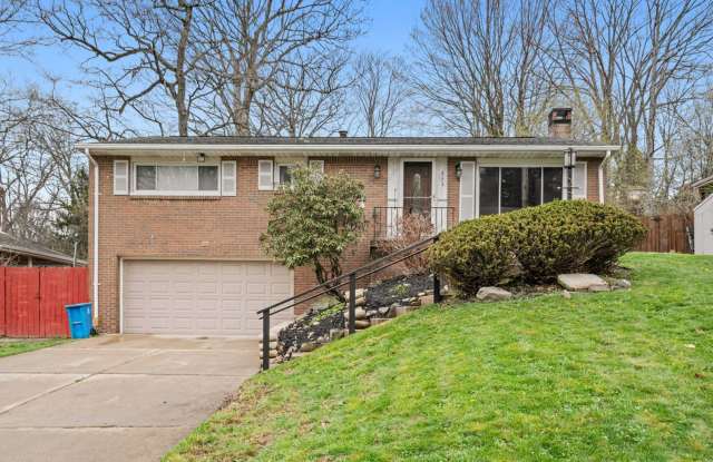 Newly Renovated 3 Bedroom Home In Plum.  Available Immediately.  1/2 Off First Month's Rent! photos photos