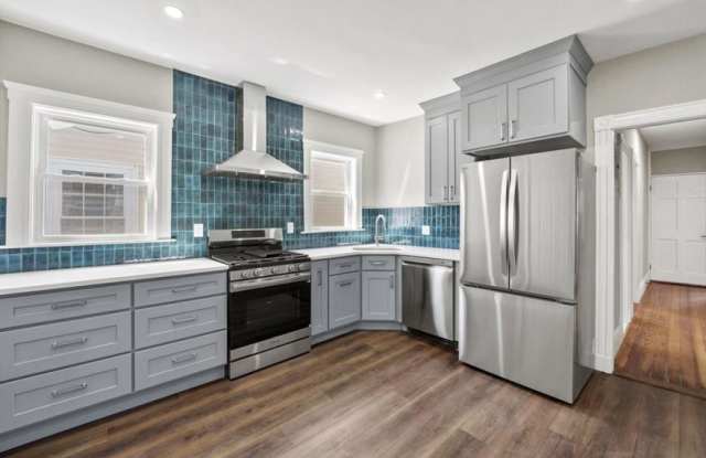 18 Lyon St. photos photos