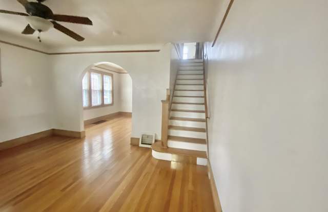 333 Orange Street Gallery 4