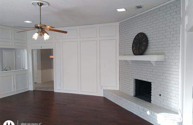2925 Mollimar Drive Gallery 4