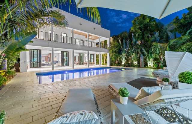 3734 Chase Ave photos photos