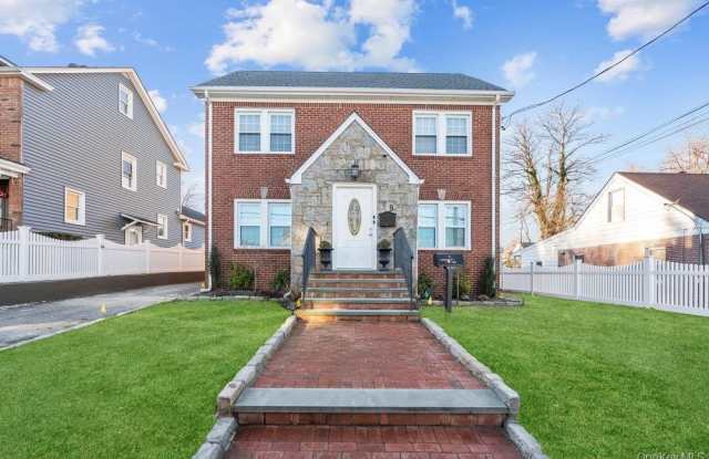 9 George Street unit: Lower photos photos