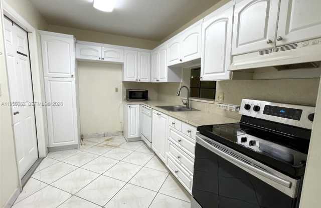 4191 NW 41st St photos photos