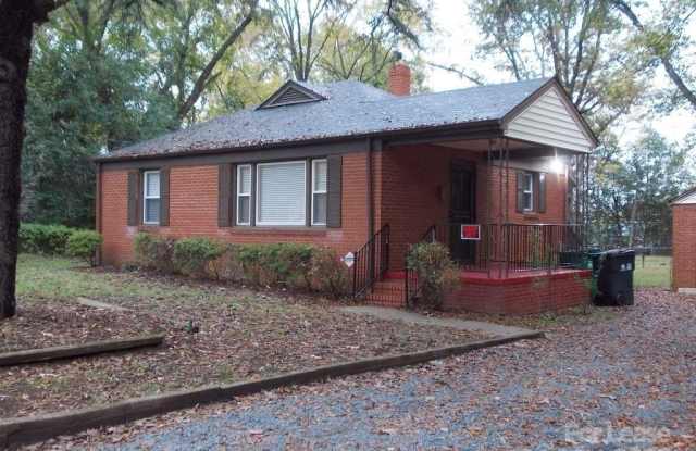 2746 Dogwood Avenue photos photos