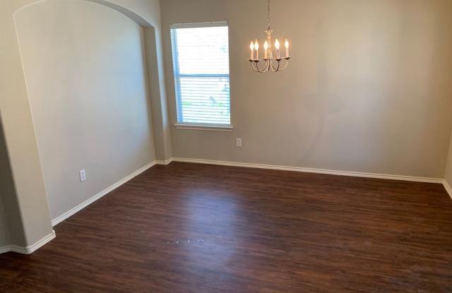 205 Bluebonnet Trail Gallery 3