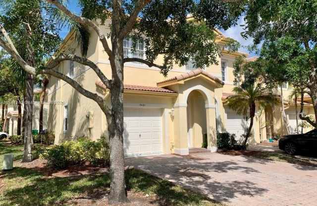 8491 SW 27th St photos photos