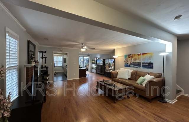 1275 Hillock Crossing Gallery 2