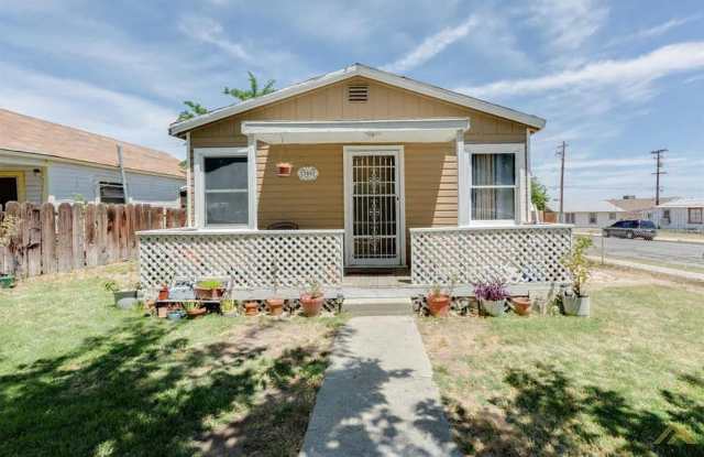 Home in Taft! photos photos