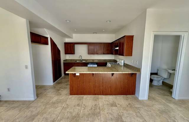 13827 Luis Drive Gallery 4