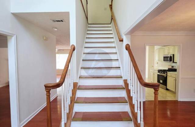 1972 Westover Ln Gallery 4