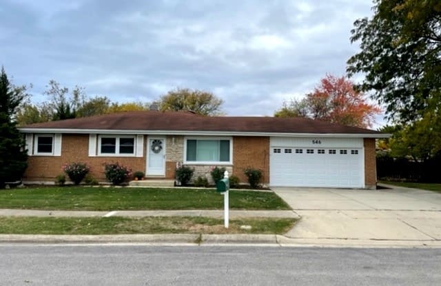 546 Fawn Court - 546 Fawn Court, Carol Stream, IL 60188