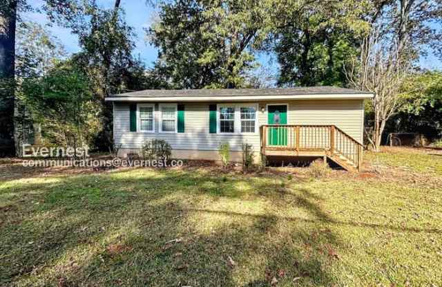 2911 Circle Drive - 2911 Circle Drive, Hueytown, AL 35023 2911 Circle Drive - 2911 Circle Drive, Hueytown, AL 35023