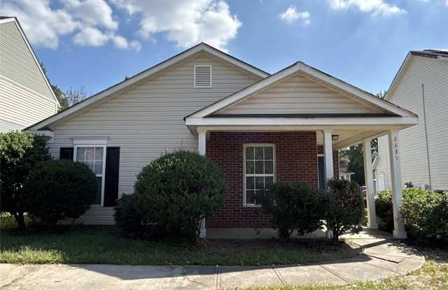 3335 Alderknoll Court - 3335 Alderknoll Court, Charlotte, NC 28216
