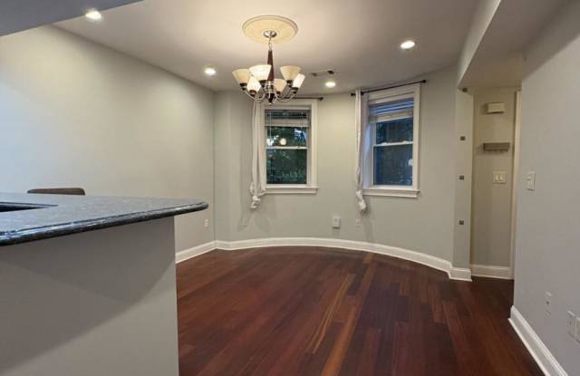 106 East Brookline St. photos photos