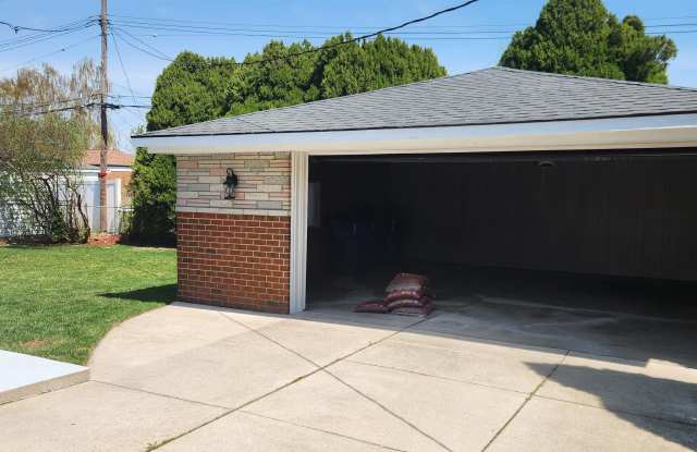 31172 Morgan Gallery 2