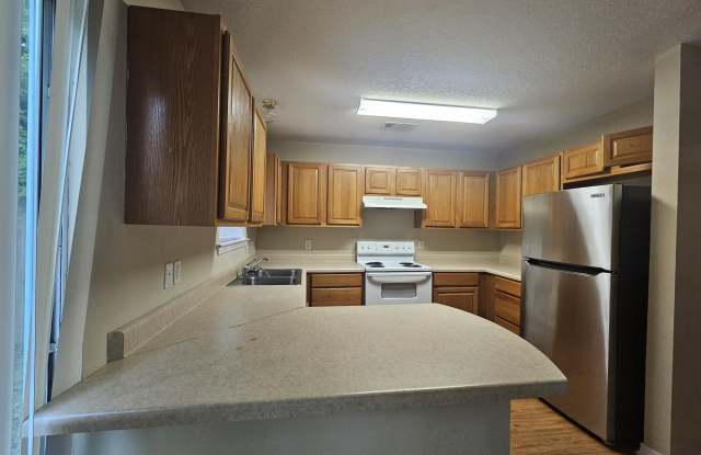 1992 Todd Cove lot: A Gallery 2