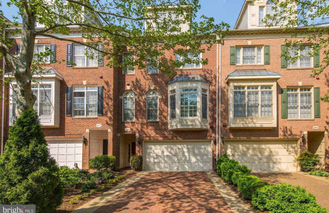 4005 MANSION Drive NW photos photos