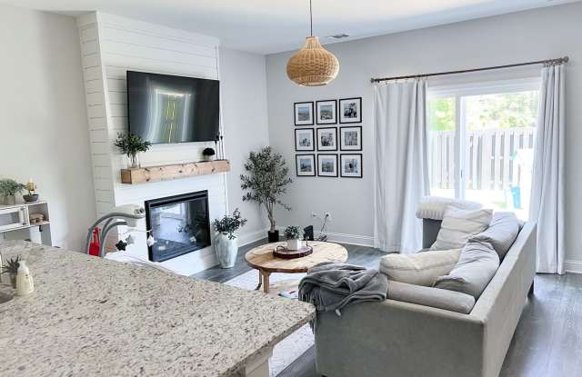 3 Bedroom Townhome photos photos