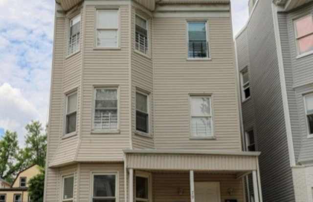 79 S 16Th St photos photos