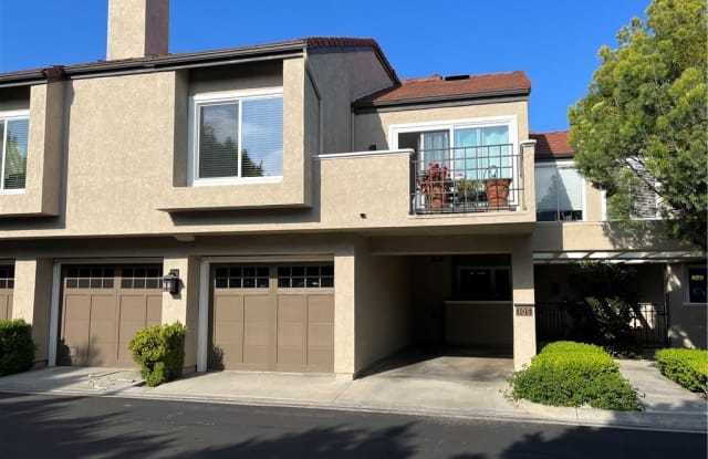 105 Stanford Court - 105 Stanford Court, Irvine, CA 92612
