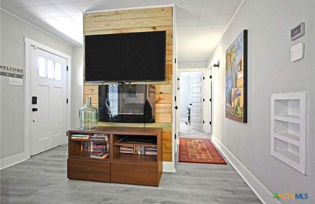 553 Scenic Drive Gallery 3