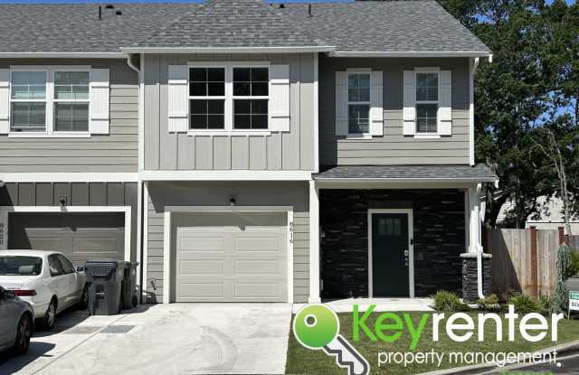 Must-have 3Bed/2.5Bath Lakewood Home photos photos