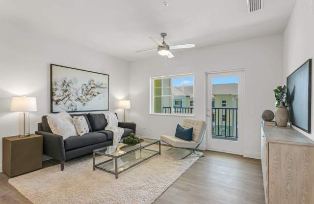 Grand Oak photos photos