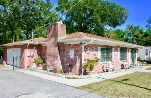 1802 East Knollwood Street - 1802 East Knollwood Street, Tampa, FL 33610