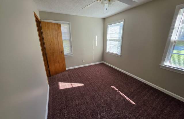 3 Bed, 1 Bath Brick Home in West Tuscaloosa Gallery 4