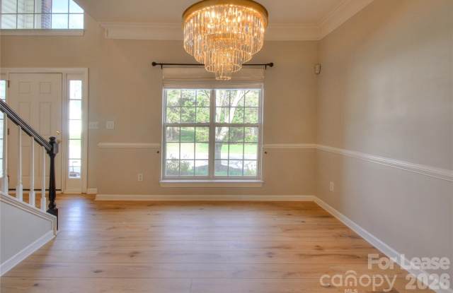 8414 Bampton Drive Gallery 4
