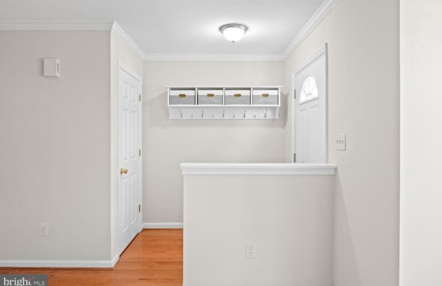 8483 LAUREL OAK Drive Gallery 2