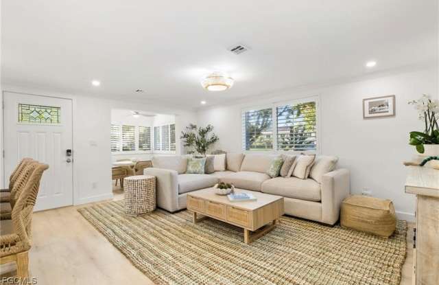 503 Broad Avenue S unit: 503 photos photos