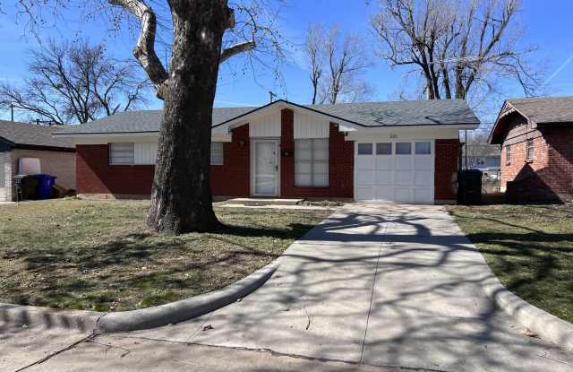 820 Richmond Drive photos photos