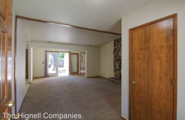 1444 Arroyo Manor Gallery 2