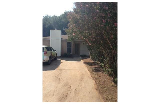 504 Claire Court - 504 Claire Court, Arlington, TX 76012