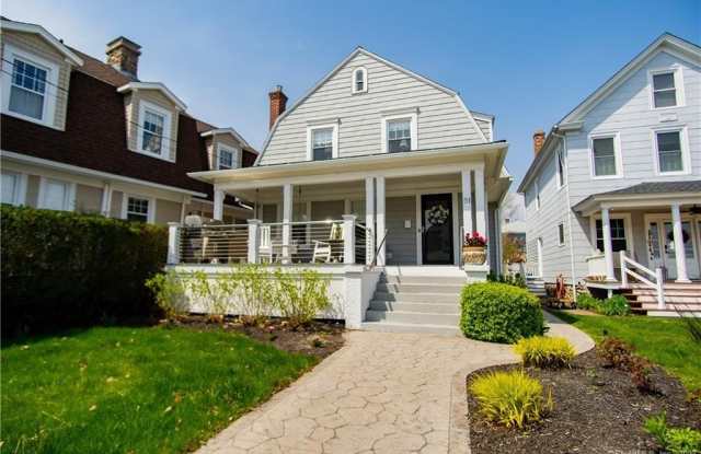 51 Mott Avenue - 51 Mott Avenue, New London, CT 06320