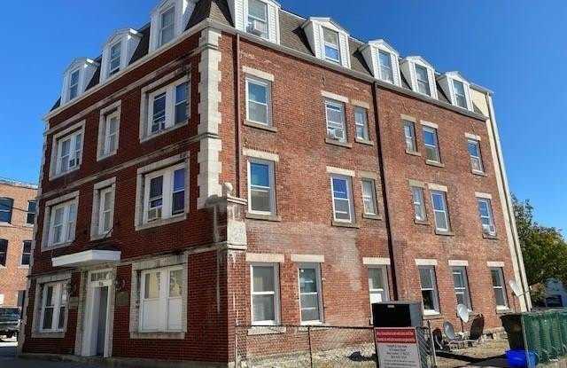 96 Green Street - 96 Green Street, New London, CT 06320