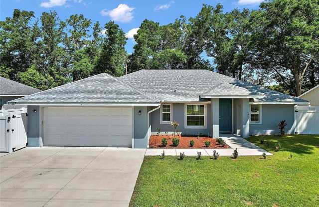 8387 SE 155TH Place - 8387 Southeast 155th Place, Marion County, FL 34491
