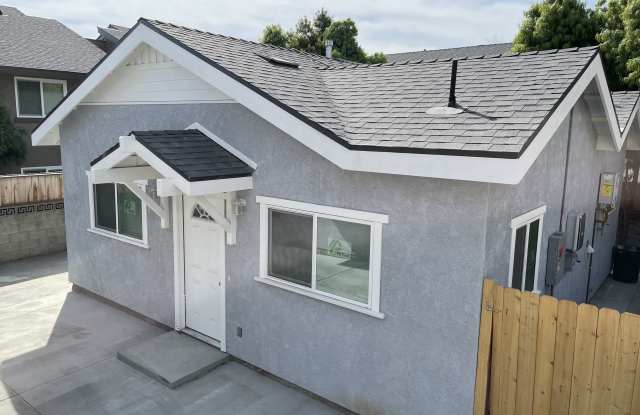 143 N Barranca Ave photos photos