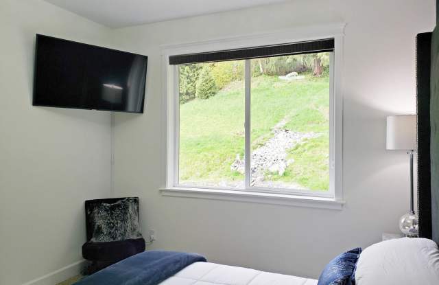 4812 Beaver Pond Drive South Gallery 2