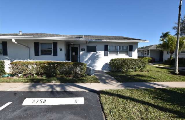 2750 E Emory Dr photos photos